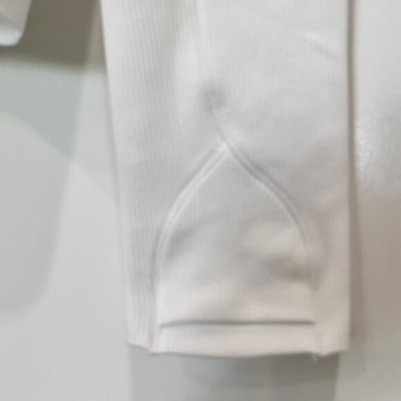 NWT Lululemon White Swiftly Tech Long Sleeve Shirt 2.0 - Waist Length, Size 6 - Picture 10 of 10